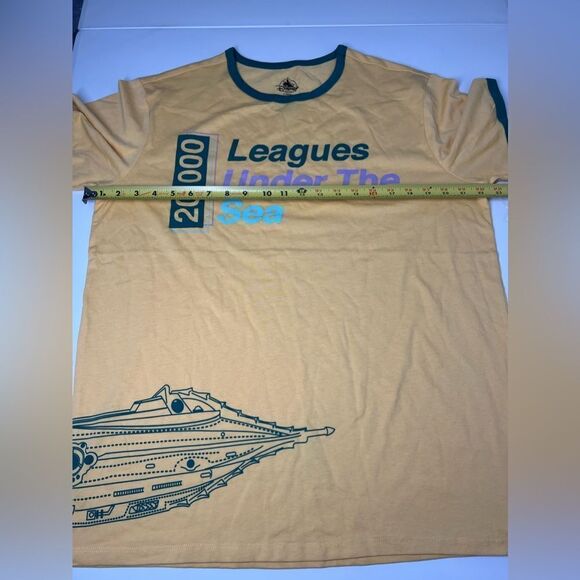 NWT Men's DISNEY PARKS 20,000 Leagues Under the Sea Submarine Oversized T-Shirt - Picture 7 of 9